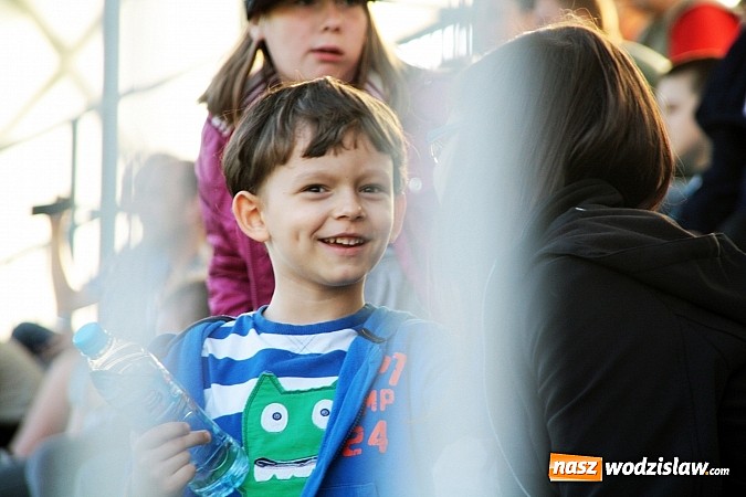 Zdjęcie w galerii na portalu naszwodzislaw.com: Niesamowite kaskaderskie show! wiadomości z regionu