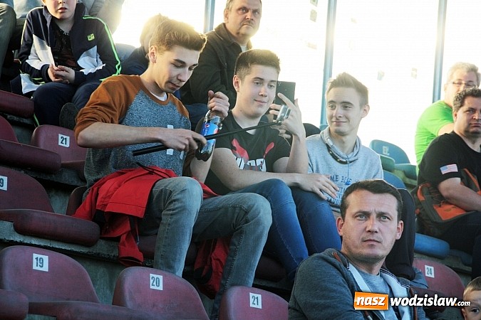 Zdjęcie w galerii na portalu naszwodzislaw.com: Niesamowite kaskaderskie show! wiadomości z regionu