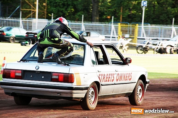 Zdjęcie w galerii na portalu naszwodzislaw.com: Niesamowite kaskaderskie show! wiadomości z regionu