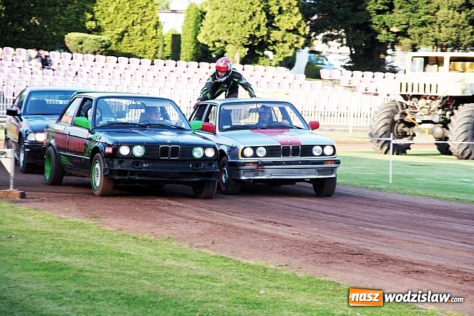 Zdjęcie w galerii na portalu naszwodzislaw.com: Niesamowite kaskaderskie show! wiadomości z regionu