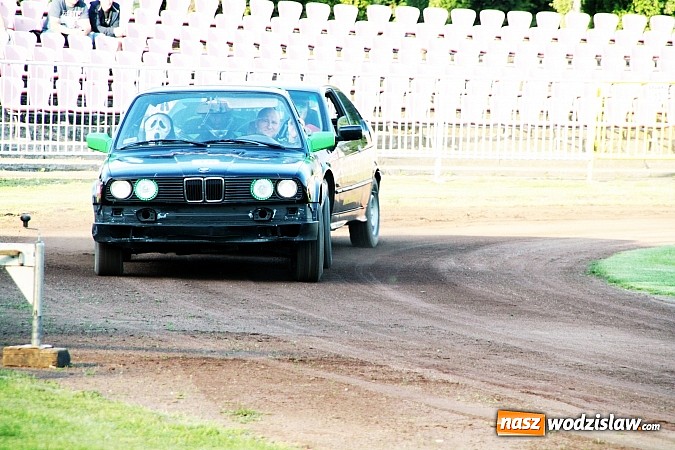 Zdjęcie w galerii na portalu naszwodzislaw.com: Niesamowite kaskaderskie show! wiadomości z regionu