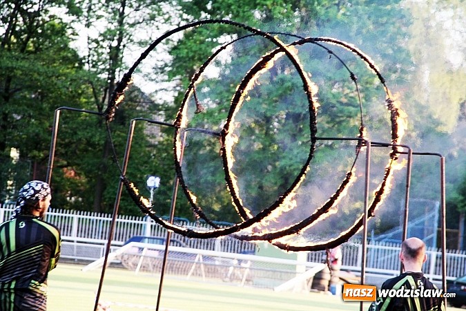 Zdjęcie w galerii na portalu naszwodzislaw.com: Niesamowite kaskaderskie show! wiadomości z regionu