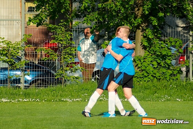 Zdjęcie w galerii na portalu naszwodzislaw.com: Wygrana Czarnych w Raciborzu. Gorzyce czwartą siłą A klasy wiadomości z regionu