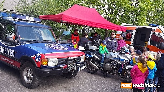 Zdjęcie w galerii na portalu naszwodzislaw.com: Dzień otwartych strażnic. Wodzisławską komendę odwiedziło około p&oacute;ł tysiąca mieszkańc&oacute;w wiadomości z regionu
