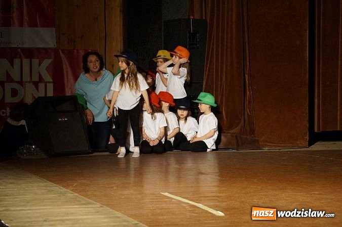 Zdjęcie w galerii na portalu naszwodzislaw.com: Przedszkolaki opanowały WCK wiadomości z regionu