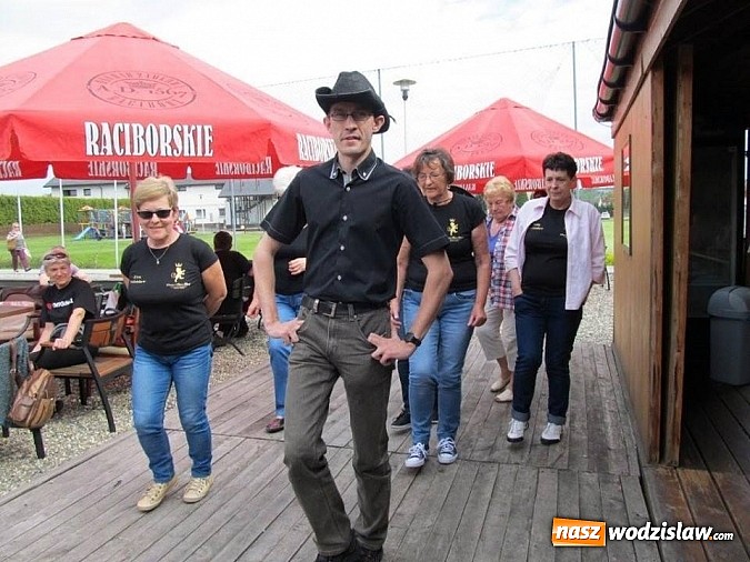 Zdjęcie w galerii na portalu naszwodzislaw.com: Maj&oacute;wka z Wodzisławskim Uniwersytetem Trzeciego Wieku wiadomości z regionu