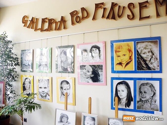 Zdjęcie w galerii na portalu naszwodzislaw.com: Raciborzanka zaprezentowała swoje prace w wodzisławskiej bibliotece wiadomości z regionu