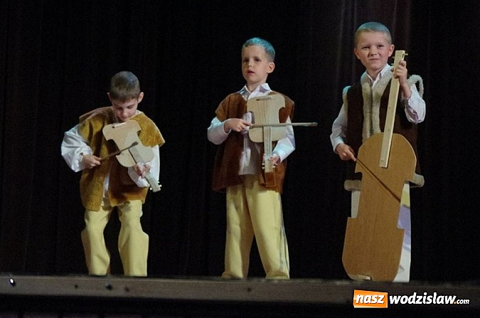 Zdjęcie w galerii na portalu naszwodzislaw.com: XXIII Miejski Festiwal Kultury Przedszkolnej zgromadził tłumy publiczności  wiadomości z regionu