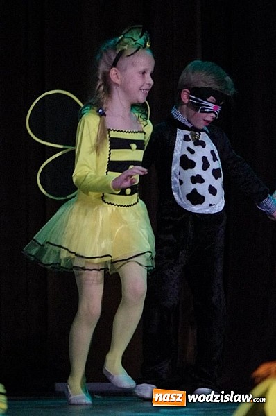 Zdjęcie w galerii na portalu naszwodzislaw.com: XXIII Miejski Festiwal Kultury Przedszkolnej zgromadził tłumy publiczności  wiadomości z regionu