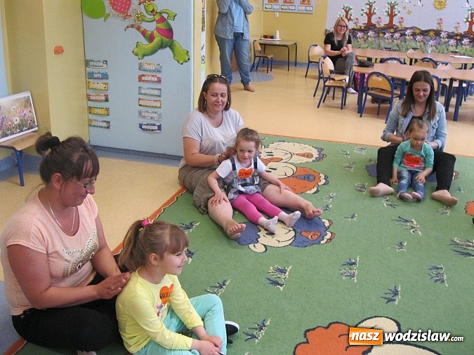 Zdjęcie w galerii na portalu naszwodzislaw.com: Dzień otwarty w przedszkolu nr 18 cieszył się dużym zainteresowaniem wiadomości z regionu