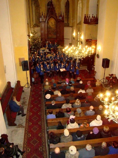 Zdjęcie w galerii na portalu naszwodzislaw.com: Noworoczny koncert w świątyni wiadomości z regionu