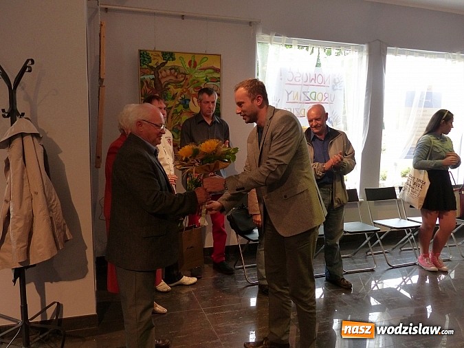 Zdjęcie w galerii na portalu naszwodzislaw.com: Wernisaż wystawy Mariana Nowotnego wiadomości z regionu