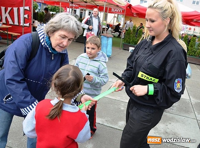 Zdjęcie w galerii na portalu naszwodzislaw.com: III Festiwal Organizacji Pozarządowych wiadomości z regionu