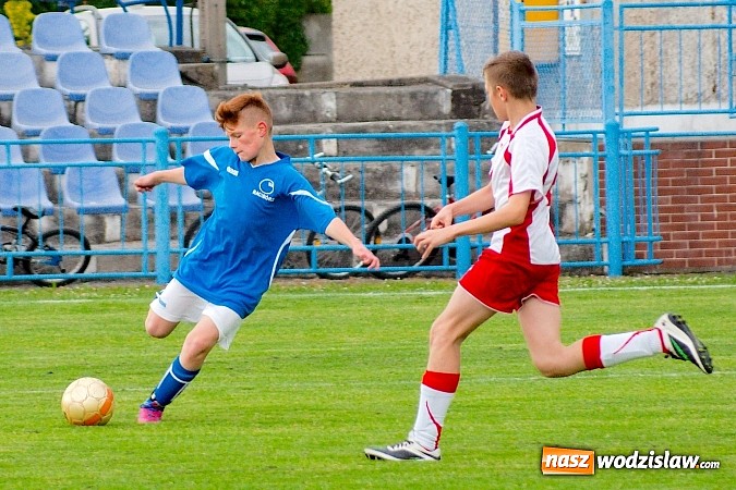 Zdjęcie w galerii na portalu naszwodzislaw.com: Młodziki Naprzodu straciły punkt w końcówce wiadomości z regionu