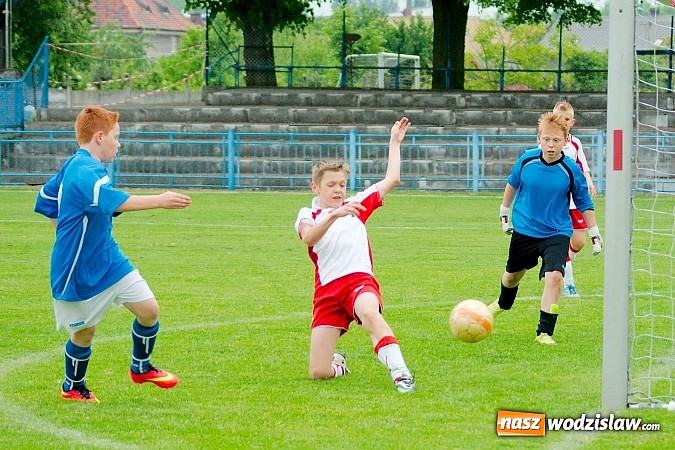 Zdjęcie w galerii na portalu naszwodzislaw.com: Młodziki Naprzodu straciły punkt w końcówce wiadomości z regionu