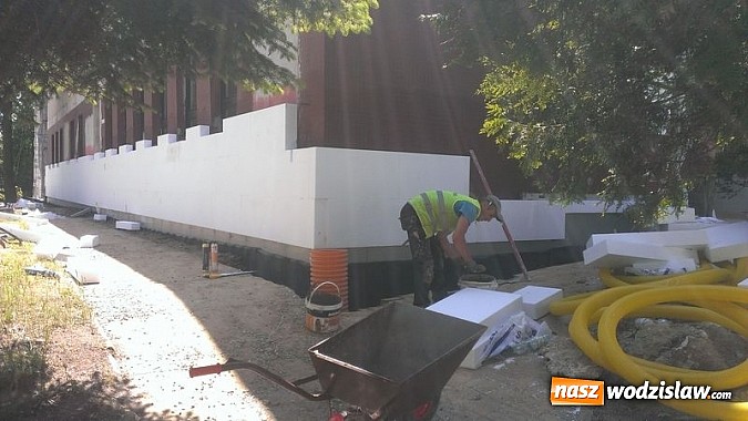 Zdjęcie w galerii na portalu naszwodzislaw.com: Roboty przy termomodernizacji szpitala idą pełną parą  wiadomości z regionu