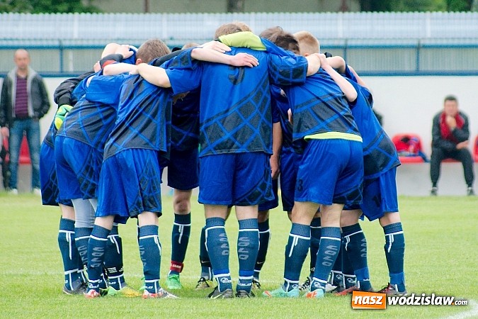 Zdjęcie w galerii na portalu naszwodzislaw.com: Skromne zwycięstwo juniorów Turzy wiadomości z regionu