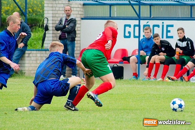 Zdjęcie w galerii na portalu naszwodzislaw.com: Skromne zwycięstwo juniorów Turzy wiadomości z regionu