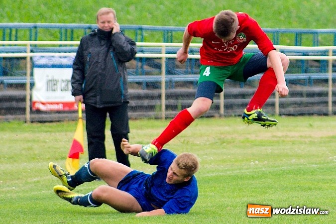 Zdjęcie w galerii na portalu naszwodzislaw.com: Skromne zwycięstwo juniorów Turzy wiadomości z regionu