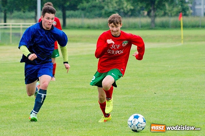 Zdjęcie w galerii na portalu naszwodzislaw.com: Skromne zwycięstwo juniorów Turzy wiadomości z regionu