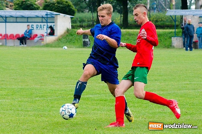 Zdjęcie w galerii na portalu naszwodzislaw.com: Skromne zwycięstwo juniorów Turzy wiadomości z regionu