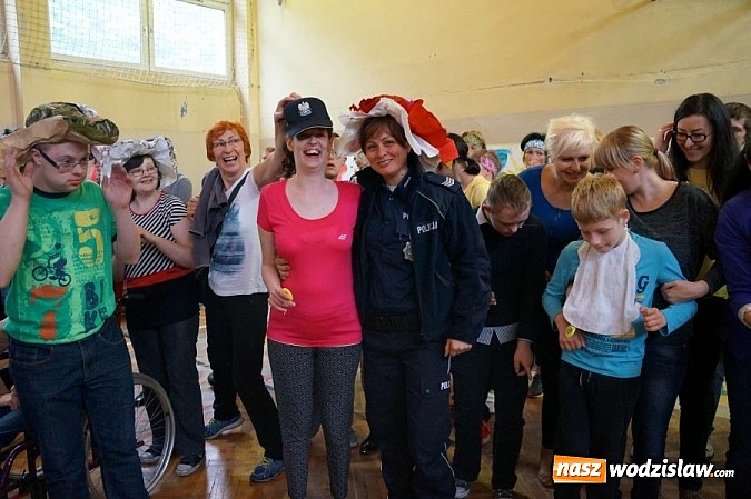 Zdjęcie w galerii na portalu naszwodzislaw.com: Porozmawiali z najmłodszymi o bezpieczeństwie w czasie zbliżających się wakacji  wiadomości z regionu