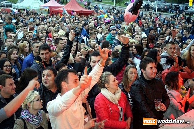 Zdjęcie w galerii na portalu naszwodzislaw.com: Międzynarodowa Wystawa Psów Rasowych i koncert zespołu MIG w Połomi już za nami wiadomości z regionu