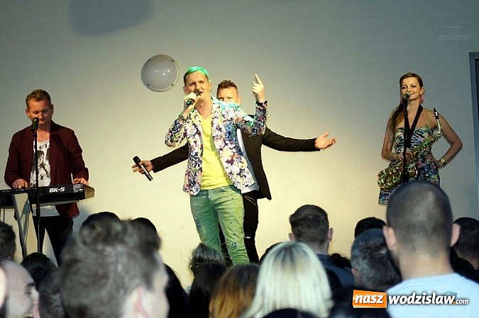 Zdjęcie w galerii na portalu naszwodzislaw.com: Międzynarodowa Wystawa Psów Rasowych i koncert zespołu MIG w Połomi już za nami wiadomości z regionu