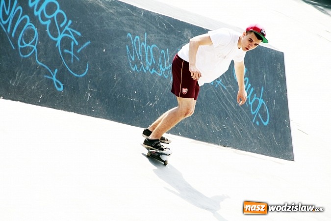 Zdjęcie w galerii na portalu naszwodzislaw.com: Sportowe emocje na wodzisławskim skateparku wiadomości z regionu