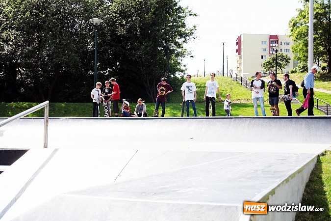 Zdjęcie w galerii na portalu naszwodzislaw.com: Sportowe emocje na wodzisławskim skateparku wiadomości z regionu