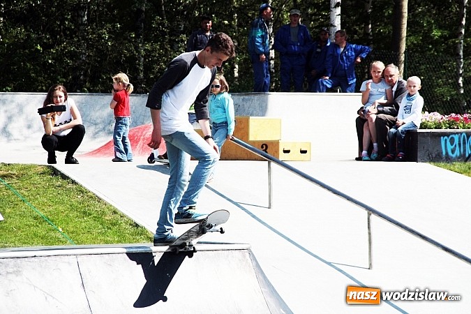 Zdjęcie w galerii na portalu naszwodzislaw.com: Sportowe emocje na wodzisławskim skateparku wiadomości z regionu
