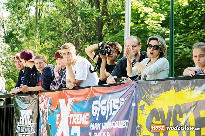 Zdjęcie w galerii na portalu naszwodzislaw.com: Sportowe emocje na wodzisławskim skateparku wiadomości z regionu