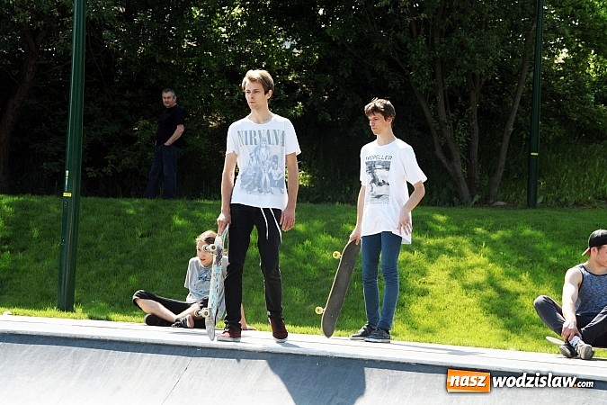 Zdjęcie w galerii na portalu naszwodzislaw.com: Sportowe emocje na wodzisławskim skateparku wiadomości z regionu