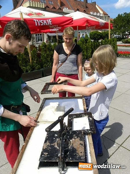 Zdjęcie w galerii na portalu naszwodzislaw.com: Dzień Dziecka z wodzisławską biblioteką wiadomości z regionu