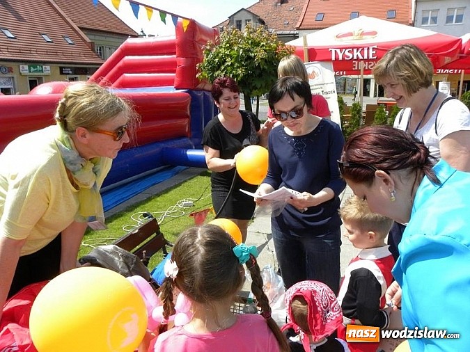 Zdjęcie w galerii na portalu naszwodzislaw.com: Dzień Dziecka z wodzisławską biblioteką wiadomości z regionu