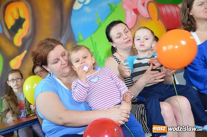 Zdjęcie w galerii na portalu naszwodzislaw.com: Świętowali Dzień Dziecka w wodzisławskim i rydułtowskim szpitalu  wiadomości z regionu