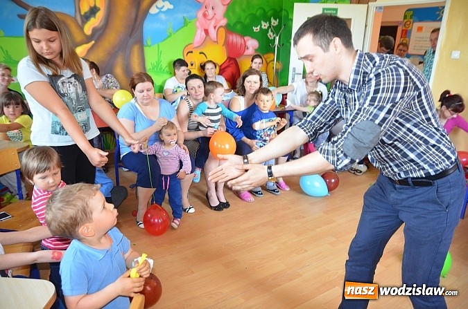 Zdjęcie w galerii na portalu naszwodzislaw.com: Świętowali Dzień Dziecka w wodzisławskim i rydułtowskim szpitalu  wiadomości z regionu