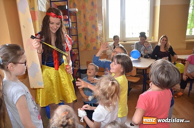 Zdjęcie w galerii na portalu naszwodzislaw.com: Świętowali Dzień Dziecka w wodzisławskim i rydułtowskim szpitalu  wiadomości z regionu
