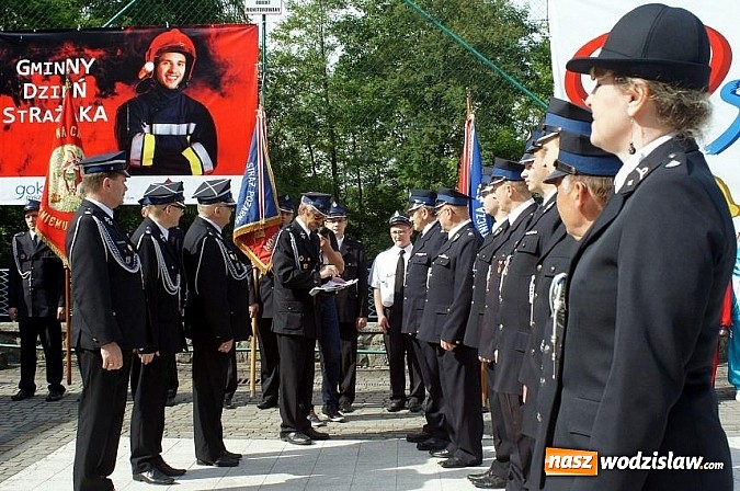 Zdjęcie w galerii na portalu naszwodzislaw.com: Gminny Dzień Strażaka w Mszanie za nami - były odznaczenia, pokazy ratownictwa i dobra zabawa wiadomości z regionu