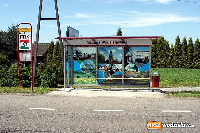 Zdjęcie w galerii na portalu naszwodzislaw.com: Nowe wiaty autobusowe na mszańskich przystankach wiadomości z regionu