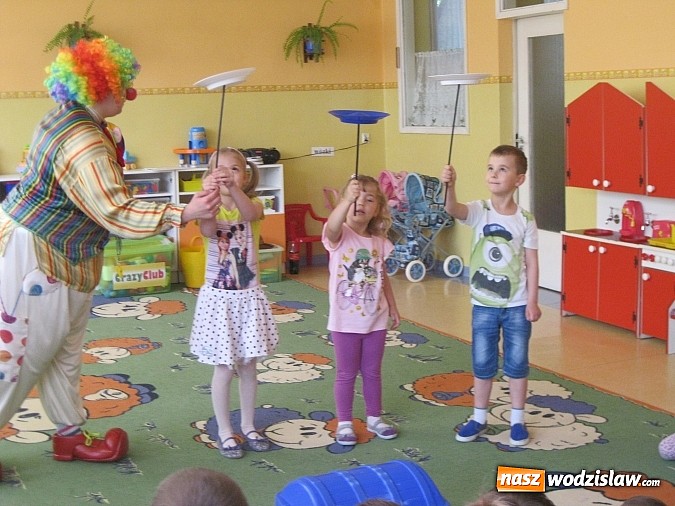 Zdjęcie w galerii na portalu naszwodzislaw.com: Światowy Dzień Dziecka w PP nr 18 wiadomości z regionu