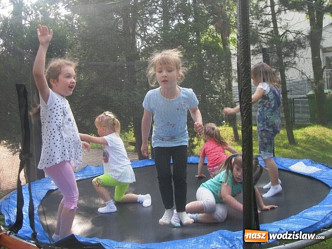 Zdjęcie w galerii na portalu naszwodzislaw.com: Światowy Dzień Dziecka w PP nr 18 wiadomości z regionu