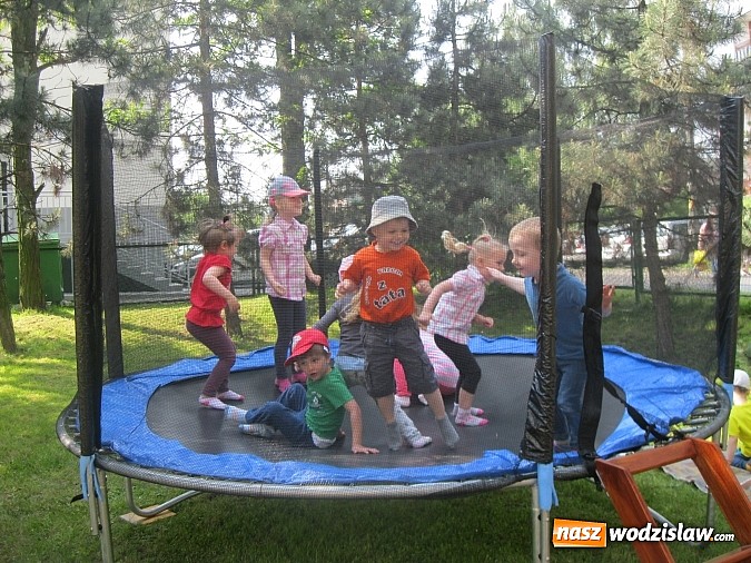 Zdjęcie w galerii na portalu naszwodzislaw.com: Światowy Dzień Dziecka w PP nr 18 wiadomości z regionu