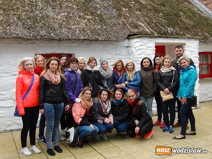 Zdjęcie w galerii na portalu naszwodzislaw.com: Uczennice Zespołu Szkół Ponadgimnazjalnych w Pszowie odbywają staż fryzjerski w Irlandii Północnej  wiadomości z regionu