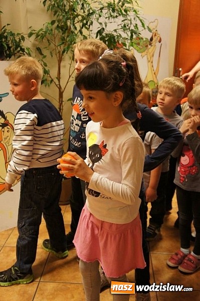 Zdjęcie w galerii na portalu naszwodzislaw.com: Bajowa noc w bibliotece w Godowie   wiadomości z regionu