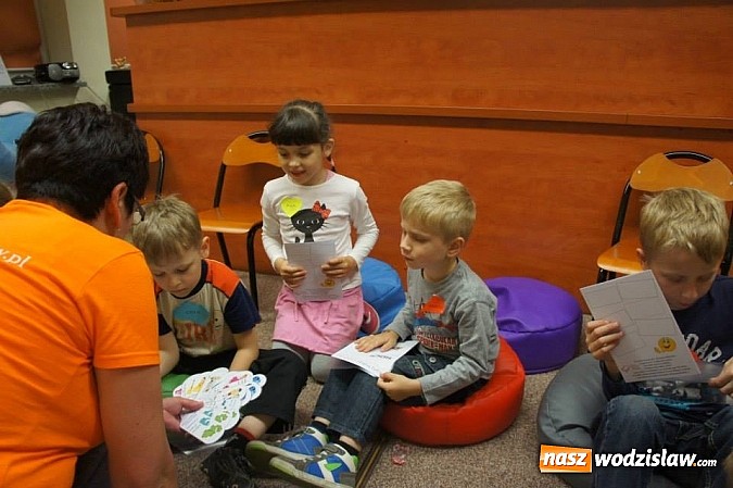 Zdjęcie w galerii na portalu naszwodzislaw.com: Bajowa noc w bibliotece w Godowie   wiadomości z regionu