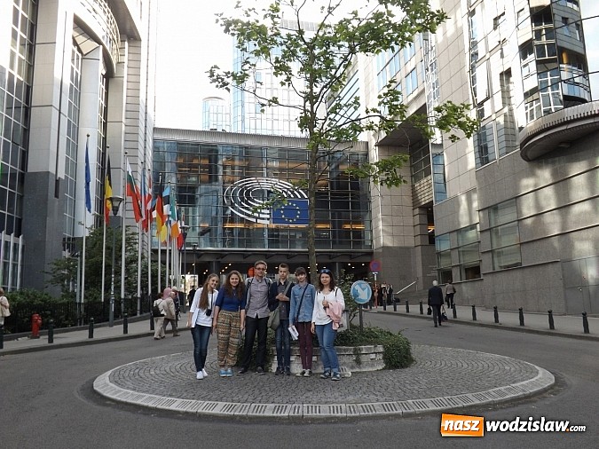 Zdjęcie w galerii na portalu naszwodzislaw.com: Laureaci konkursu pojechali do Belgii! wiadomości z regionu