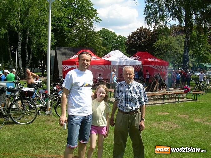 Zdjęcie w galerii na portalu naszwodzislaw.com: Rowerami dojechali do Szymocic i na Łężczok  wiadomości z regionu