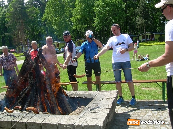 Zdjęcie w galerii na portalu naszwodzislaw.com: Rowerami dojechali do Szymocic i na Łężczok  wiadomości z regionu