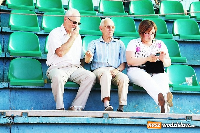 Zdjęcie w galerii na portalu naszwodzislaw.com: Łzy rozgrzały pszowską publiczność! wiadomości z regionu